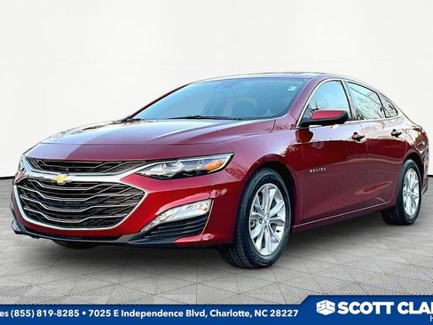 Used 2024 Chevrolet Malibu LT image 3