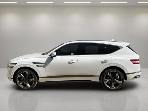 Used 2026 Genesis GV80 3.5T Prestige AWD/4WD image 2