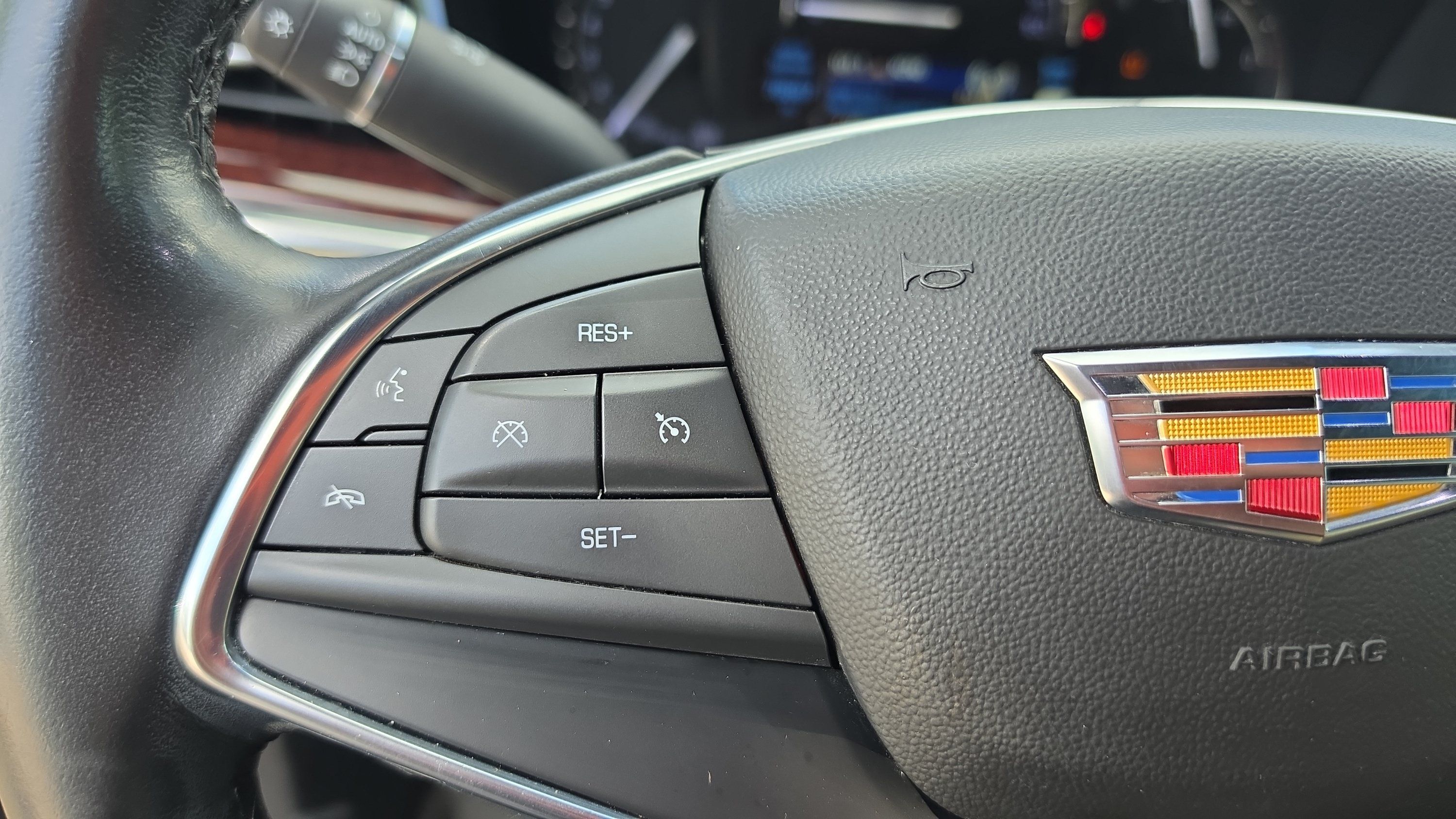 Used 2019 Cadillac XT5 Premium Luxury FWD image 13
