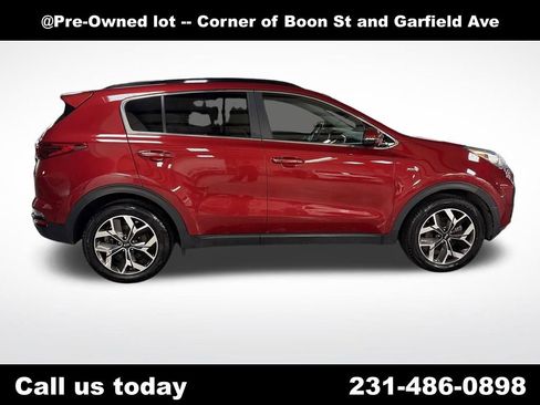 Used 2022 Kia Sportage EX w/ EX Technology Package AWD/4WD image 5