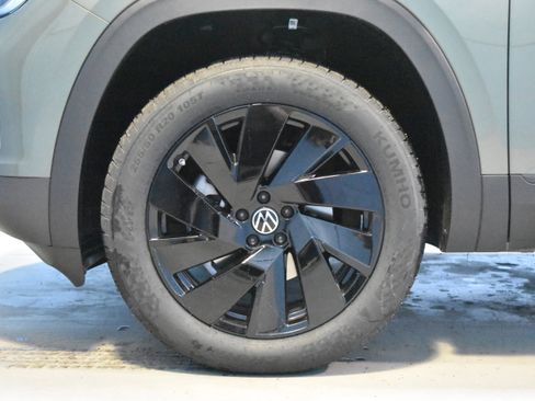 New 2026 Volkswagen Atlas SE image 20