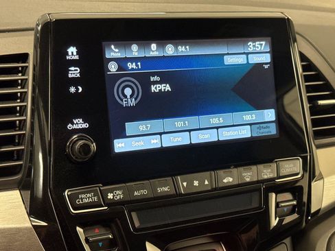 Used 2022 Honda Odyssey EX-L image 18