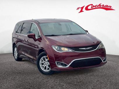 Used 2020 Chrysler Pacifica Touring w/ Cold Weather Group