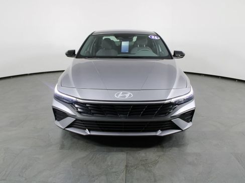 Certified 2026 Hyundai Elantra Sport FWD image 13