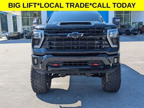 Used 2025 Chevrolet Silverado 2500 LT w/ Trail Boss Package AWD/4WD image 6
