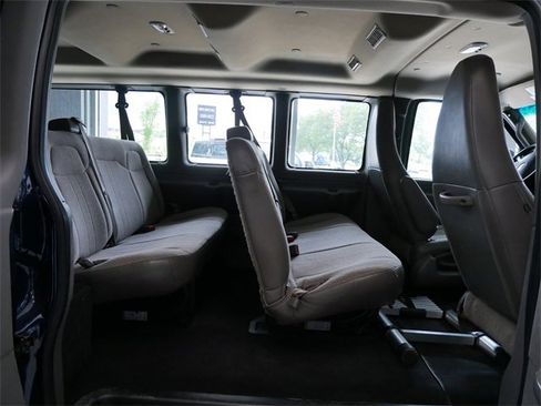 Used 2016 Chevrolet Express 3500 LT w/ LT Preferred Equipment Group image 11