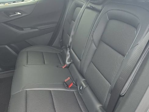 New 2026 Chevrolet Equinox LT w/ Convenience Package II FWD image 10
