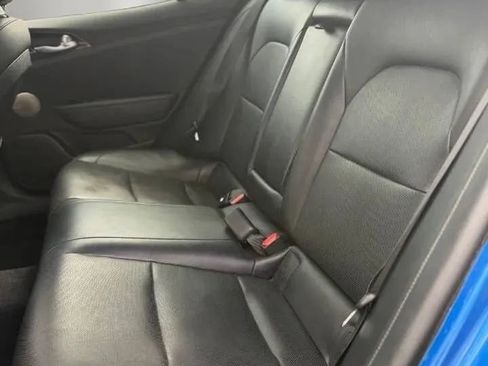 Used 2020 Kia Stinger GT-Line w/ Sun & Sound Package RWD image 18