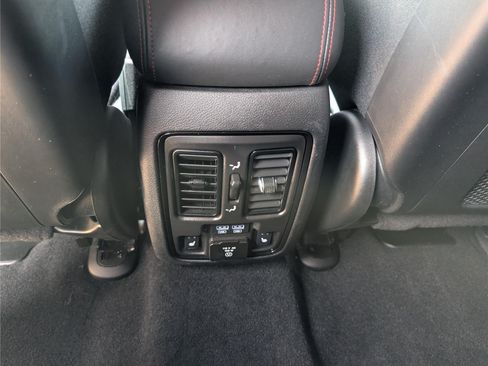 Used 2023 Dodge Durango R/T AWD/4WD image 19