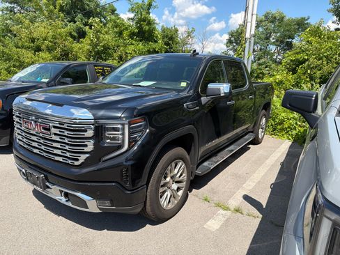Used 2022 GMC Sierra 1500 Denali AWD/4WD image 4
