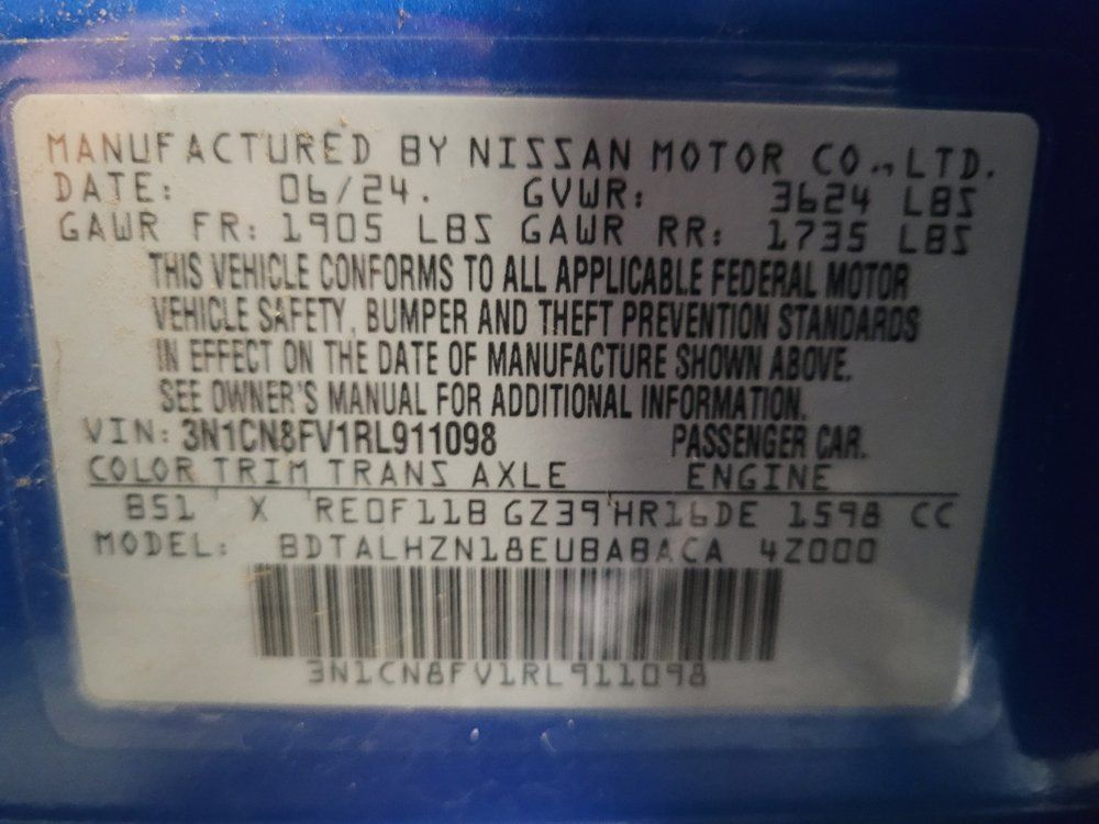 Used 2024 Nissan Versa SR FWD image 33