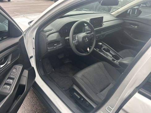 Used 2024 Honda Accord EX image 6