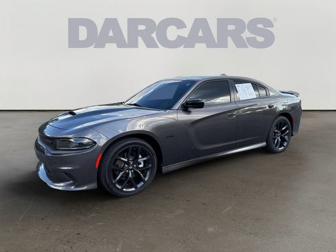 Used 2023 Dodge Charger R/T w/ Blacktop Package RWD image 3