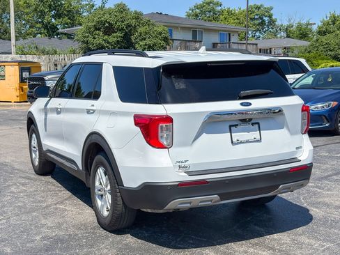 Used 2020 Ford Explorer XLT w/ Equipment Group 202A AWD/4WD image 6