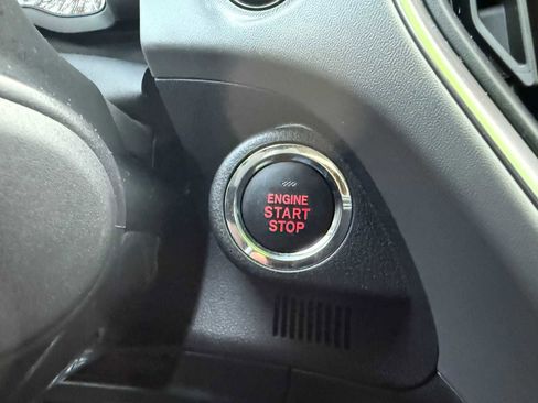 Certified 2025 Subaru Crosstrek 2.0i Premium image 26