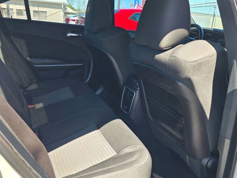 Used 2020 Dodge Charger Scat Pack RWD image 15