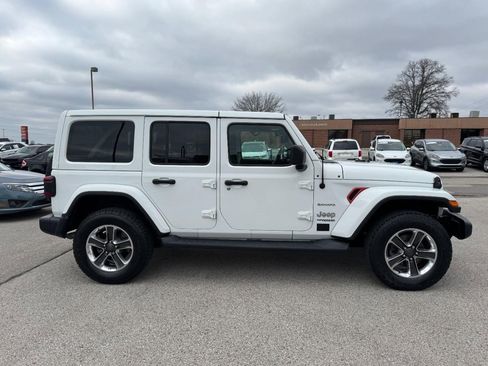 Used 2019 Jeep Wrangler Unlimited Sahara w/ Dual Top Group image 2