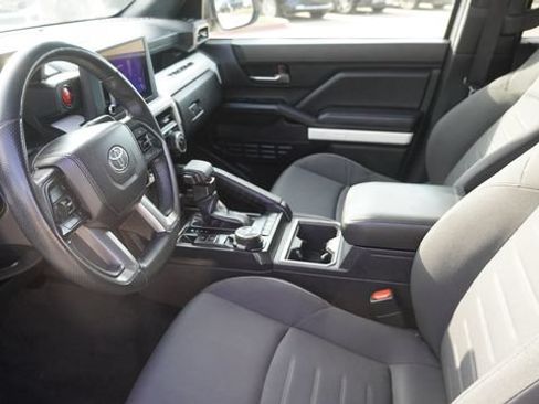 Used 2024 Toyota Tacoma TRD Off-Road AWD/4WD image 18