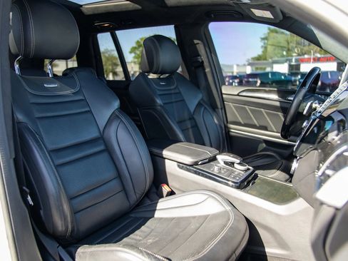 Used 2017 Mercedes-Benz GLS 63 AMG 4MATIC image 29