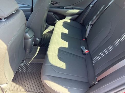 New 2025 Hyundai Elantra SEL image 20