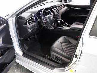 Used 2019 Toyota Camry SE video 2
