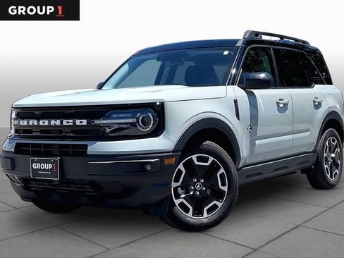Used 2024 Ford Bronco Sport Outer Banks w/ Tech Package AWD/4WD image 1