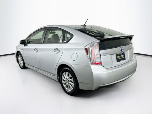 Used 2014 Toyota Prius Prime Plug-In Hybrid FWD image 5