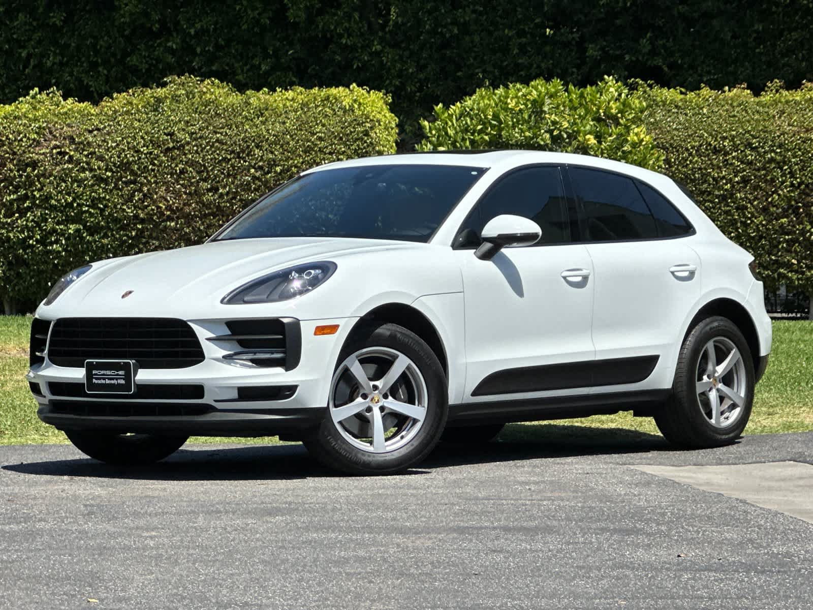 Used 2019 Porsche Macan AWD/4WD image 1