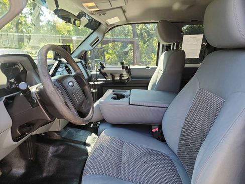 Used 2016 Ford F250 XL w/ Power Equipment Group image 20