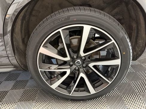 Used 2023 Volvo XC90 B6 Plus w/ Protection Package Premier AWD/4WD image 46