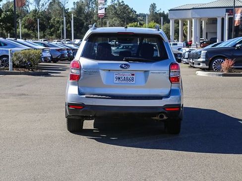 Used 2014 Subaru Forester 2.5i Limited AWD/4WD image 4