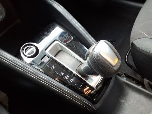 Used 2018 Nissan Kicks SV image 20