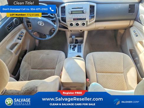 Used 2005 Toyota Tacoma PreRunner image 11