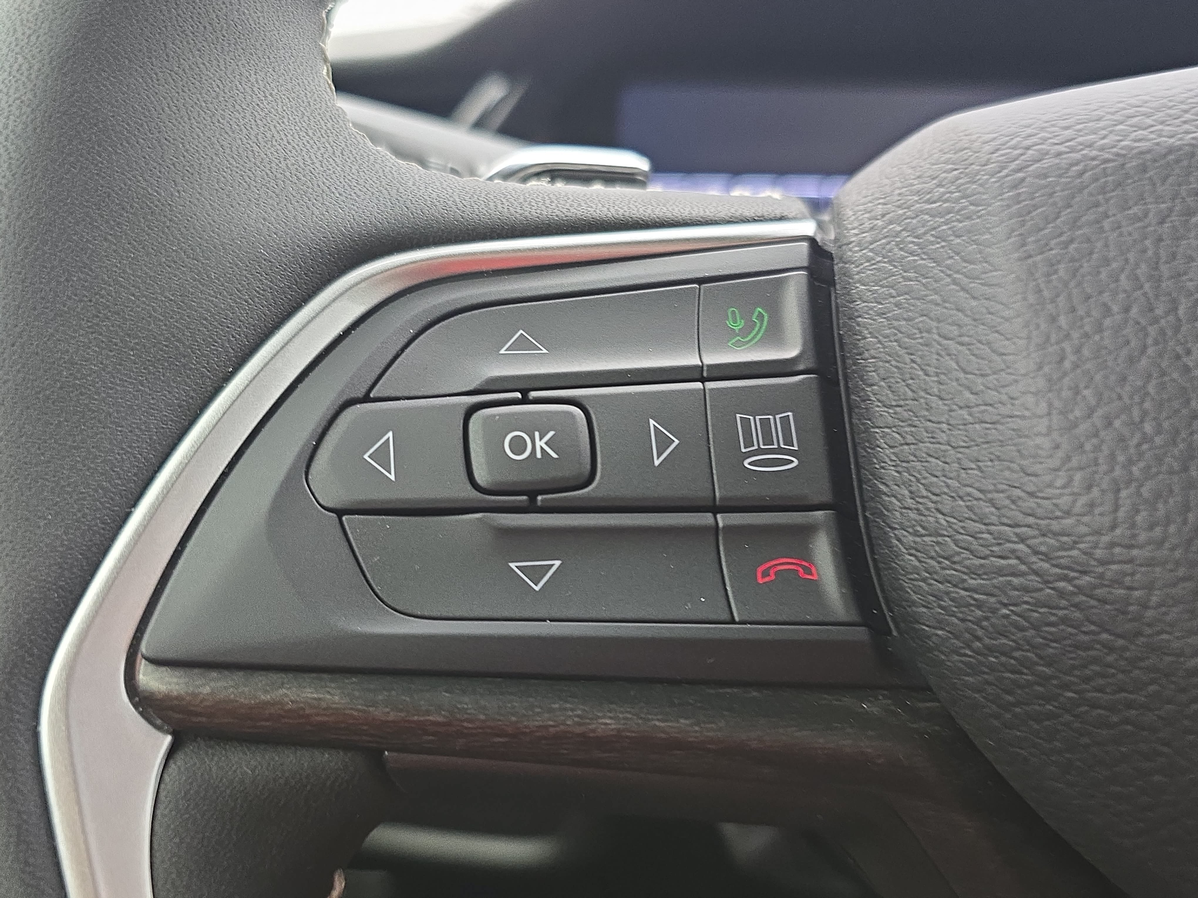 Used 2026 Jeep Grand Cherokee Limited AWD/4WD image 17