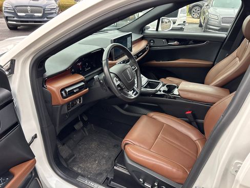 Certified 2023 Lincoln Nautilus Reserve w/ Equipment Group 201A image 24