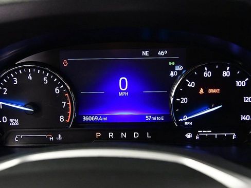 Used 2022 Ford Explorer XLT w/ Equipment Group 202A image 18