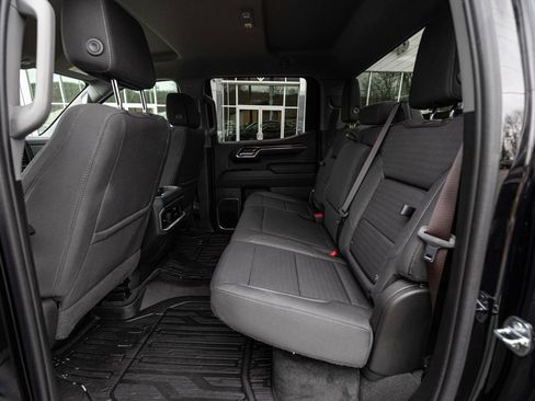 Used 2023 GMC Sierra 1500 Elevation image 27