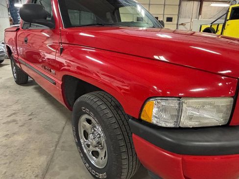 Used 1998 Dodge Ram 1500 Truck 2WD Quad Cab image 13