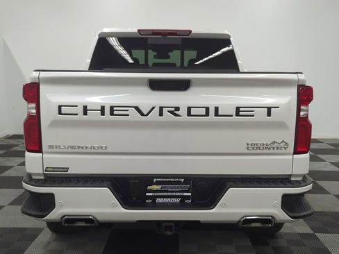 Used 2025 Chevrolet Silverado 1500 High Country w/ High Country Premium Package AWD/4WD image 6
