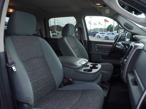 Used 2015 RAM 3500 SLT w/ Luxury Group AWD/4WD image 30