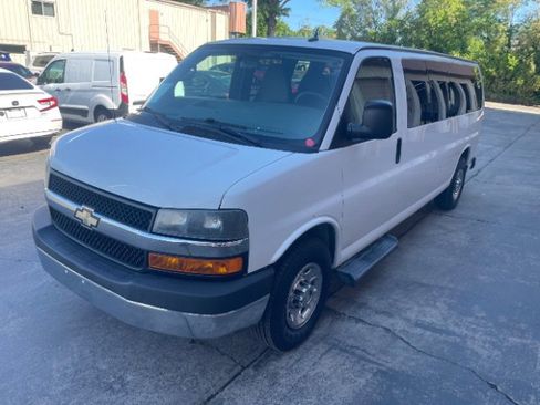 Used 2014 Chevrolet Express 3500 LT w/ LT Preferred Equipment Group RWD image 1