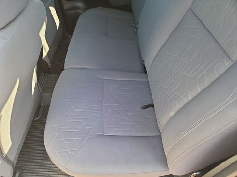 Certified 2019 Toyota Tacoma TRD Sport AWD/4WD image 19