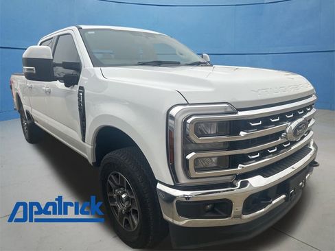 Used 2024 Ford F250 Lariat image 1