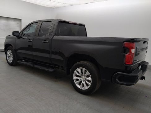 Used 2019 Chevrolet Silverado 1500 Custom w/ Custom Value Package RWD image 3