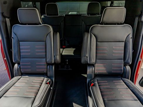 Used 2026 GMC Yukon XL AT4 Ultimate image 36