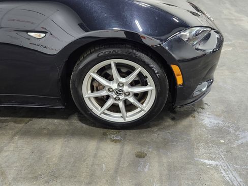 Used 2016 MAZDA MX-5 Miata Sport image 10