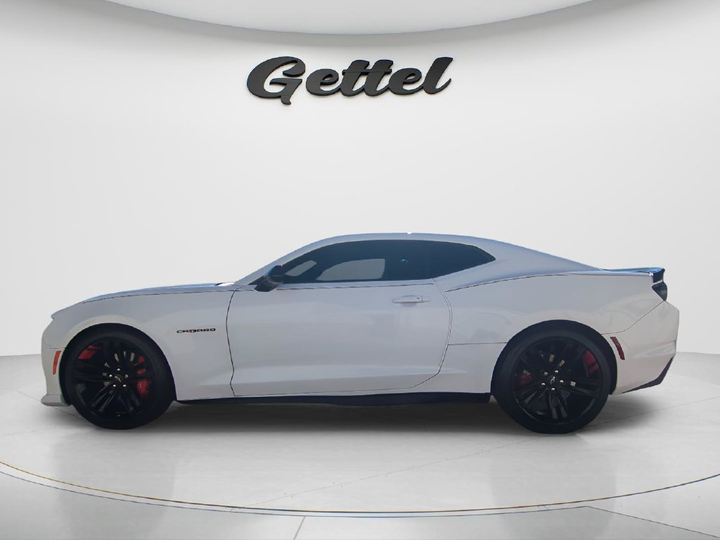 Used 2021 Chevrolet Camaro LT w/ Redline Edition RWD image 7