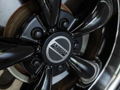 Used 2005 Ford Mustang GT RWD image 14