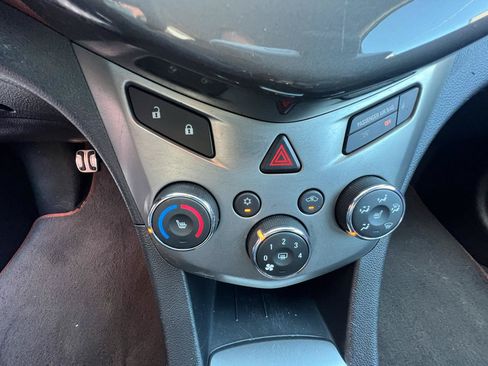 Used 2015 Chevrolet Sonic LTZ FWD image 21