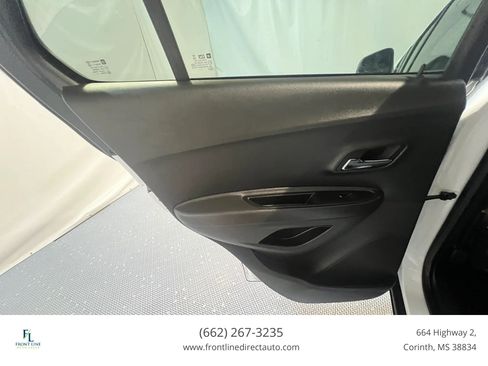 Used 2020 Chevrolet Trax LS FWD image 17